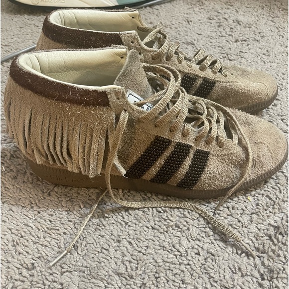 NEIGHBORHOOD X ADIDAS MOCS - Picture 4 of 5